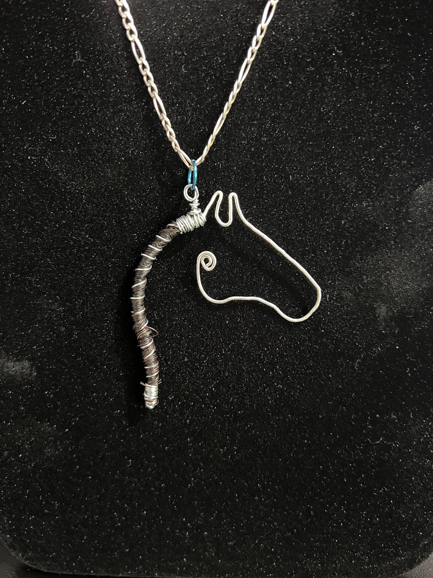 Horse head necklace pendant